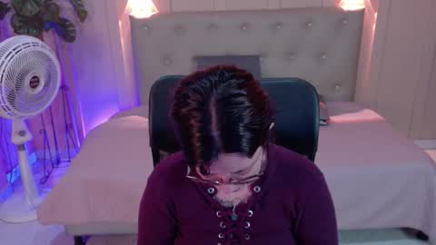 Snapshot of chloerossee chatting on 03-25-26, 01:44 Chloe rosse online show from 03-25-26, 01:44