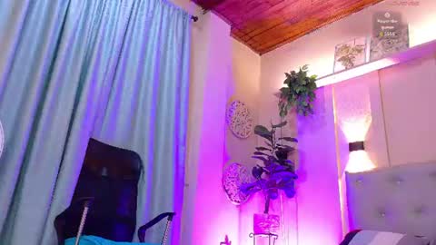 Chloe rosse online show from 06-20-26, 07:16