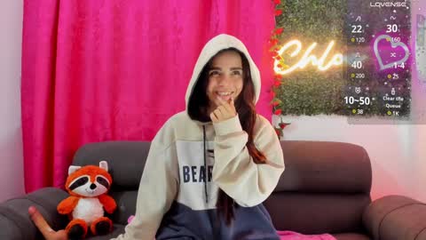 Snapshot of chloesmithx__ chatting on 01-09-25, 03:36 Chloe online show from 01-09-25, 03:36