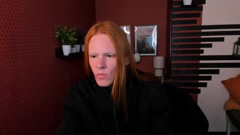 Chloe online show from 10-20-25, 12:38