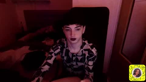 chloevenommm online show from 04-19-26, 12:26