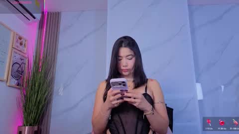 Snapshot of chlooee_ chatting on 02-20-26, 01:57 Chlooe online show from 02-20-26, 01:57