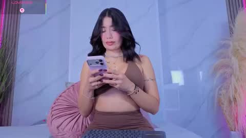 Snapshot of chlooee_ chatting on 02-21-26, 01:28 Chlooe online show from 02-21-26, 01:28