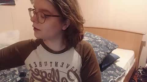 Snapshot of chmiri chatting on 01-11-26, 05:29 chmiri online show from 01-11-26, 05:29