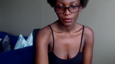 Snapshot of choccoa chatting on 01-13-25, 05:55 Daisy online show from 01-13-25, 05:55