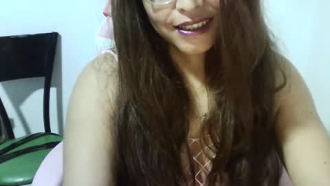 chochohot45 online show from 02-16-25, 03:37