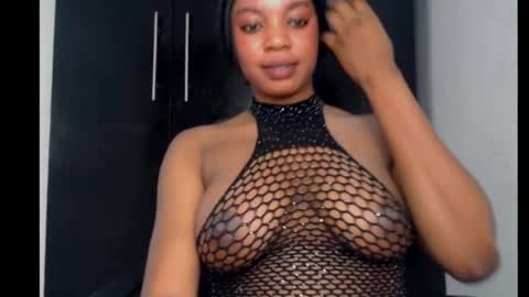 Snapshot of choco_chocox chatting on 12-09-24, 06:14 ESTHER online show from 12-09-24, 06:14