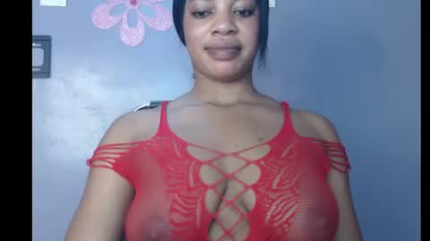 Snapshot of choco_chocox chatting on 01-29-25, 08:51 ESTHER online show from 01-29-25, 08:51