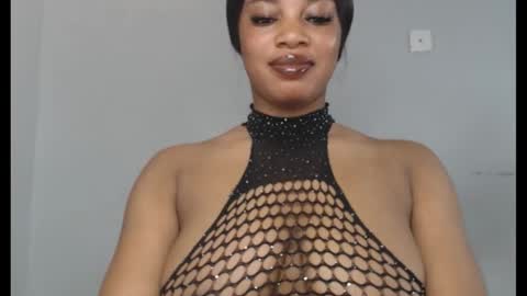Snapshot of choco_chocox chatting on 09-21-25, 07:43 ESTHER online show from 09-21-25, 07:43