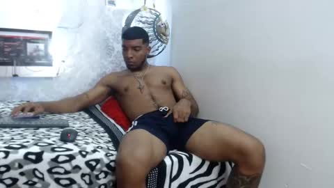 Snapshot of choco_hornyx18 chatting on 09-22-25, 05:09 Choco online show from 09-22-25, 05:09