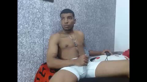 Snapshot of choco_hornyx18 chatting on 09-29-25, 04:28 Choco online show from 09-29-25, 04:28