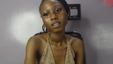 choco_petitqueen online show from 01-09-25, 04:17