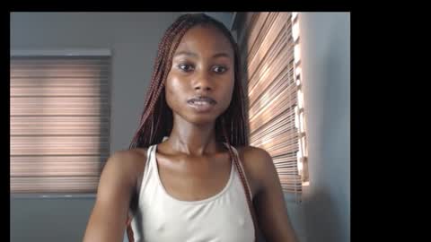 choco_petitqueen online show from 01-18-26, 02:43