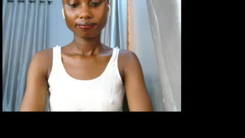 choco_petitqueen online show from 04-18-26, 08:07