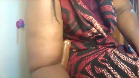 Snapshot of chocobabe002 chatting on 01-30-25, 05:52 chocobabe002 online show from 01-30-25, 05:52