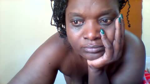 Snapshot of chocobabe002 chatting on 10-11-25, 11:31 chocobabe002 online show from 10-11-25, 11:31