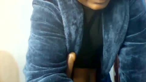 Snapshot of chocobabe002 chatting on 11-01-25, 02:46 chocobabe002 online show from 11-01-25, 02:46