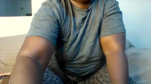 chocobabe002 online show from 07-26-26, 05:09