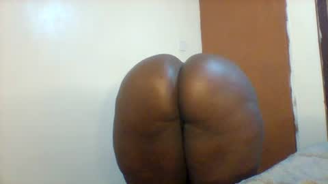 chocobabe002 online show from 08-08-26, 01:52
