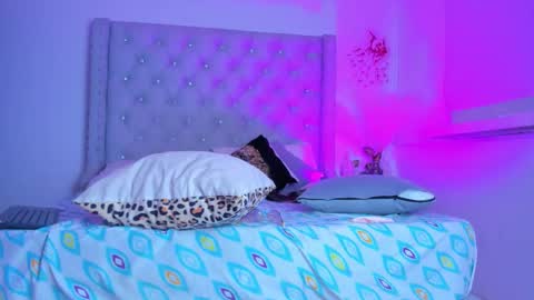 chocobunny1 online show from 11-16-25, 05:24