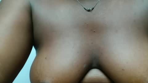 chocolate_ass88 online show from 03-15-26, 07:42