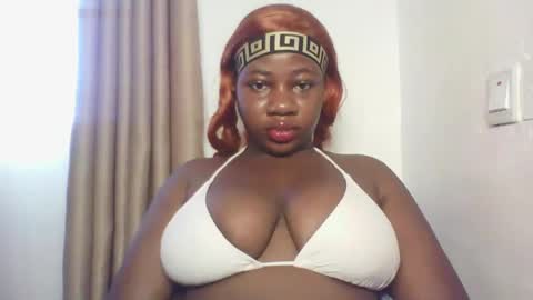 chocolateassgirl61 online show from 11-11-25, 07:41