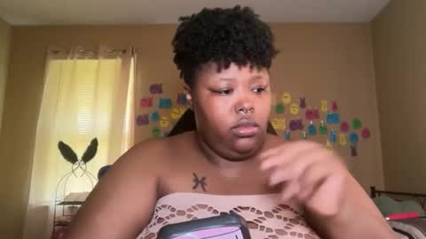 Melina online show from 05-18-26, 06:47