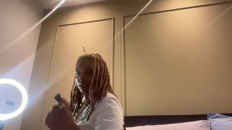 Snapshot of chocolatecakequeen chatting on 12-06-24, 02:57 ChocolateCakeQueen online show from 12-06-24, 02:57