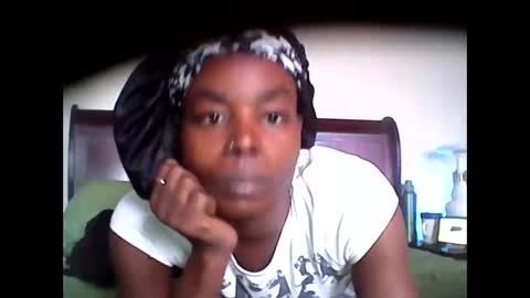 chocolatedrop_ online show from 10-23-25, 01:10