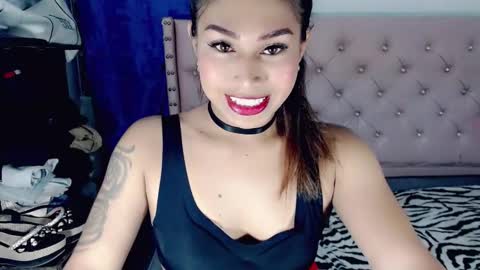 Snapshot of chocolatetriplex chatting on 02-25-26, 04:44 chocolatetriplex online show from 02-25-26, 04:44