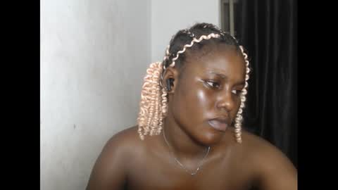 chocoslut20 online show from 03-08-25, 10:24