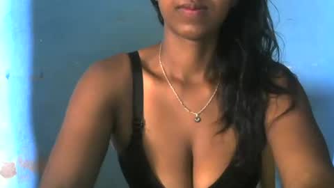 choe03 online show from 11-25-25, 04:23