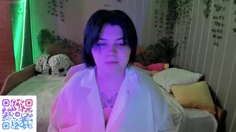 Snapshot of choe_bliss chatting on 10-29-25, 02:47 choe_bliss online show from 10-29-25, 02:47