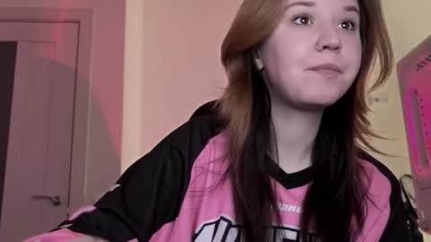 Snapshot of choimia chatting on 01-11-26, 10:09 Lissa online show from 01-11-26, 10:09