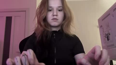 Lissa online show from 05-18-26, 10:48