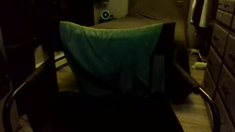 chompers online show from 09-23-25, 02:14