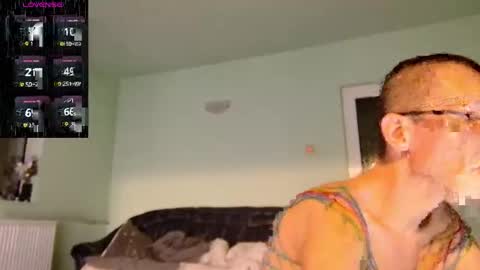 Snapshot of choose79 chatting on 02-23-26, 04:32 choose79 online show from 02-23-26, 04:32