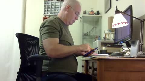 chris2002b online show from 09-27-25, 04:28