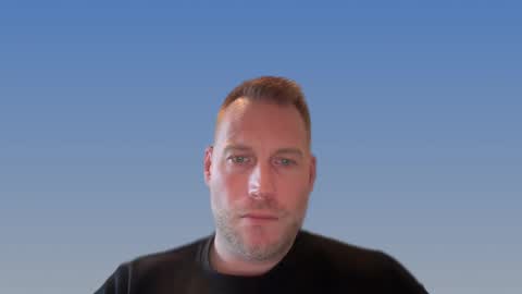 Snapshot of chris2021x chatting on 01-04-25, 12:38 Chris online show from 01-04-25, 12:38