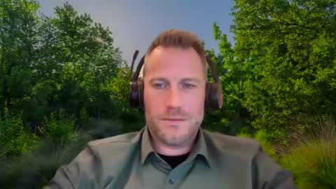 Snapshot of chris2021x chatting on 01-15-25, 04:00 Chris online show from 01-15-25, 04:00