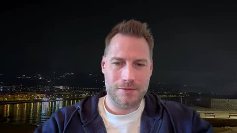 Snapshot of chris2021x chatting on 02-04-25, 01:16 Chris online show from 02-04-25, 01:16