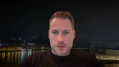 Snapshot of chris2021x chatting on 02-05-25, 01:22 Chris online show from 02-05-25, 01:22