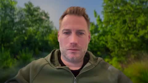 Snapshot of chris2024x chatting on 01-03-25, 11:14 Christian online show from 01-03-25, 11:14