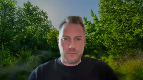 Snapshot of chris2024x chatting on 02-18-25, 04:05 Christian online show from 02-18-25, 04:05