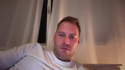 Snapshot of chris2024x chatting on 09-26-25, 05:50 Christian online show from 09-26-25, 05:50