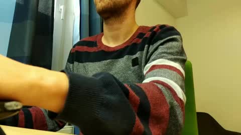 chris280989 online show from 05-12-26, 09:06