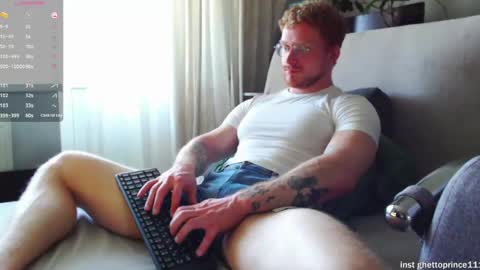 redhead thief of sausages and hearts online show from 05-02-26, 04:39