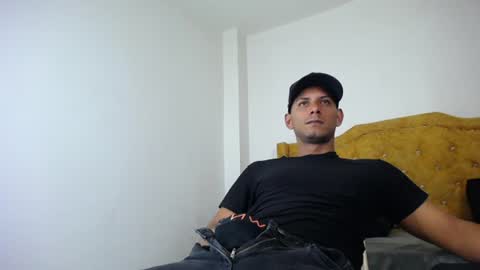 chris_dick2 online show from 06-27-26, 04:28