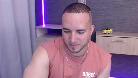 chris_huntter online show from 10-28-25, 05:26