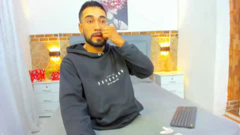 chris_kizz online show from 12-29-24, 11:18